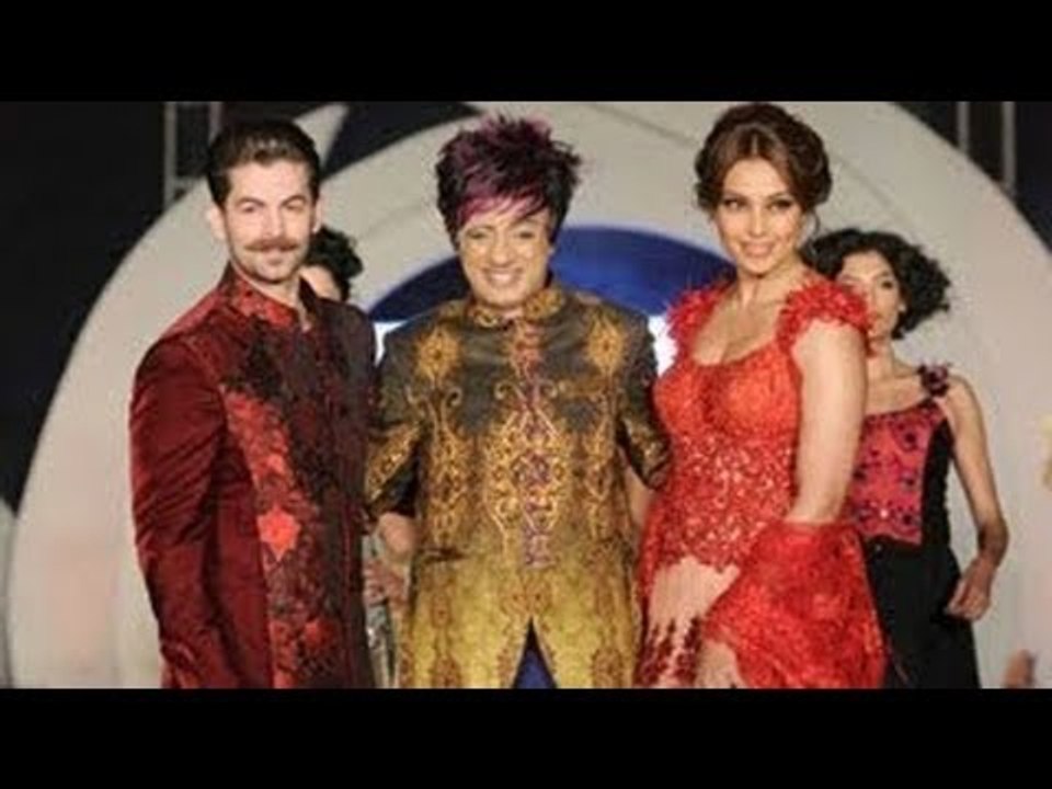 Rohit Verma's Fashion Show | Bipasha Basu | Neil Nitin Mukesh Showstopper