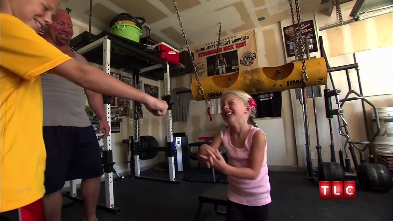 The Strongest Family in the World - My Crazy Obsession PakTube.Com.Pk