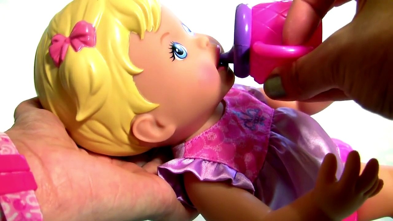 Little Mommy Baby Doll Poops & Pees on a Toilet Toy The Princess and the Potty Training Do