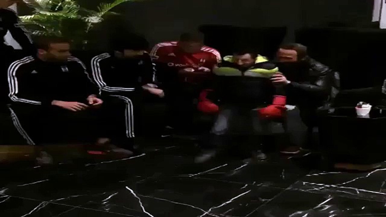 Köksal Baba Günay Güvenç'i korkuttu!