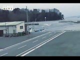 earthquake in japan 2011:new fireman trying to escape the tsunami footage 2011 x 1 Biggest Earthquakes