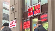استنفار حكومي روسي بسبب تراجع سعر صرف الروبل