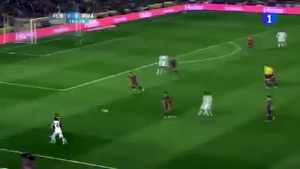 Shakira viendo el gol de Cristiano Ronaldo final de copa