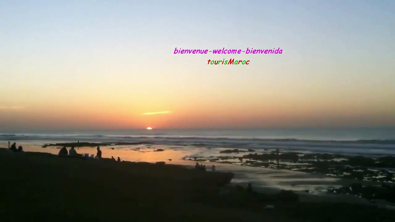 coucher de soleil, ville de Laayoune-Maroc...El ocaso-la ciudad de Laún-Marruecos غروب الشمس من شاطئ مدينة العيون-المغرب