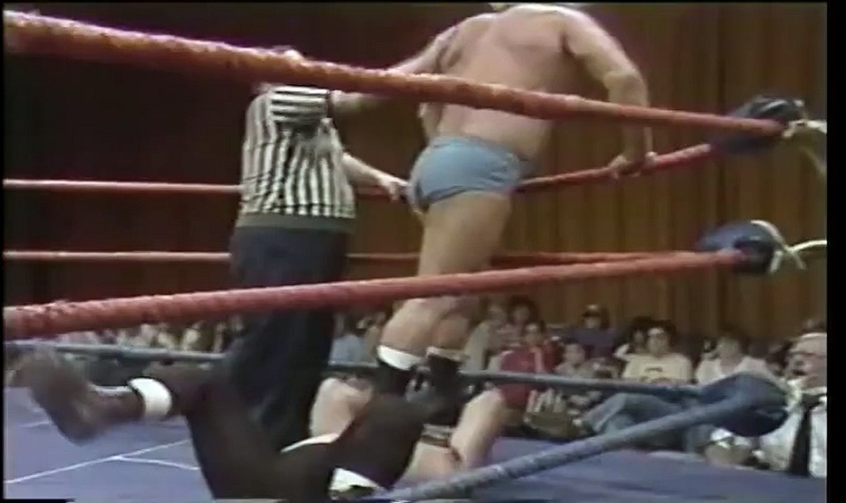 Nick Bockwinkel squash match