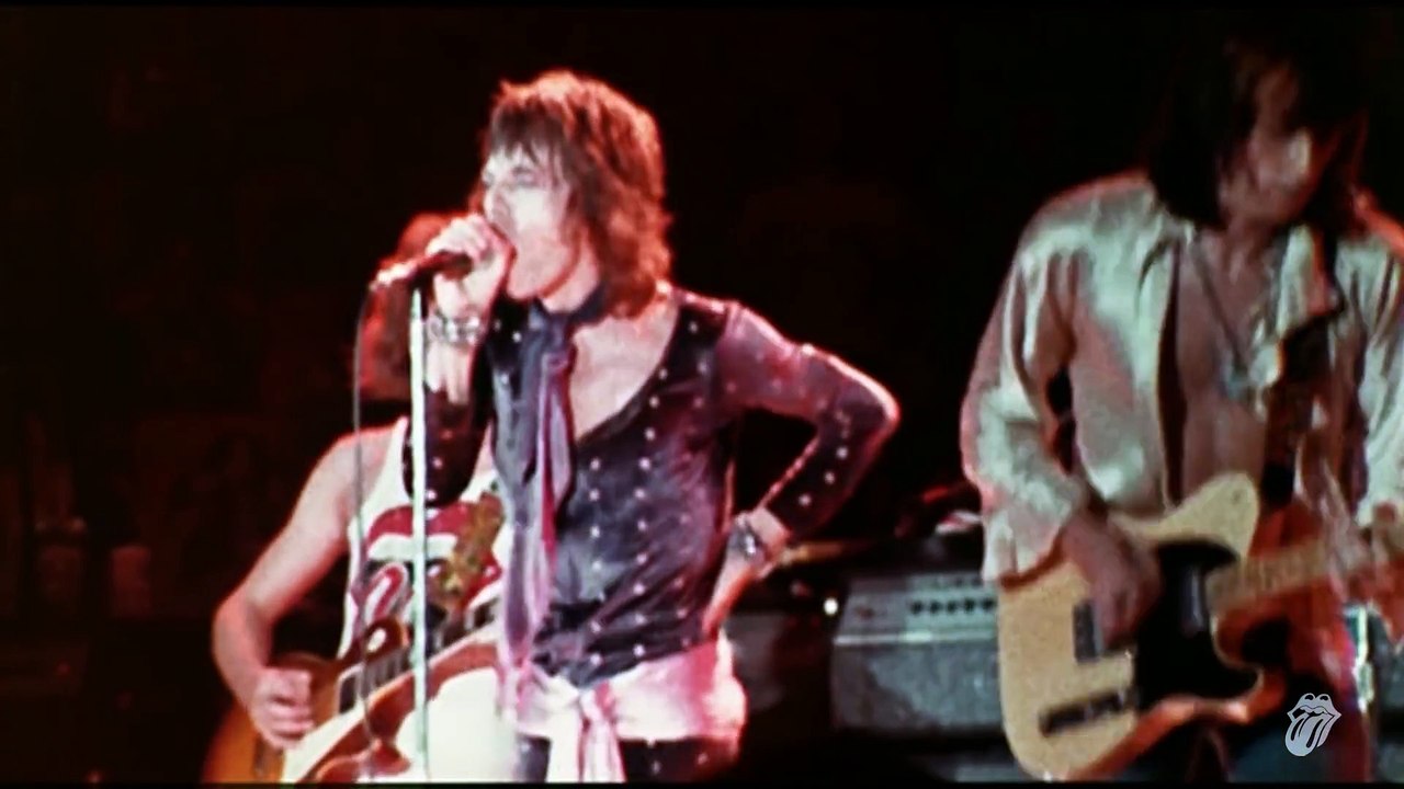 The Rolling Stones - Jumpin' Jack Flash (Live) - OFFICIAL