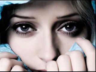 Very Romantic Pakistani Urdu Song (Mehdi Hassan).