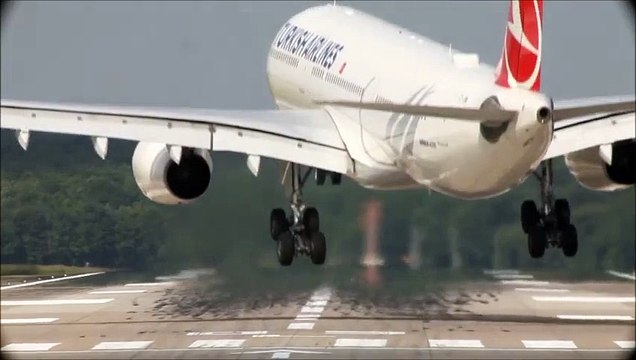 Extreme Crosswind Landing - Turkish Airlines Airbus A330 Drift ( HD ) Big Planes