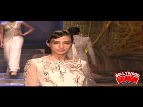 Sensuous Models Shows their wilder side | Gaurav Gupta | Bridal Fashion Week