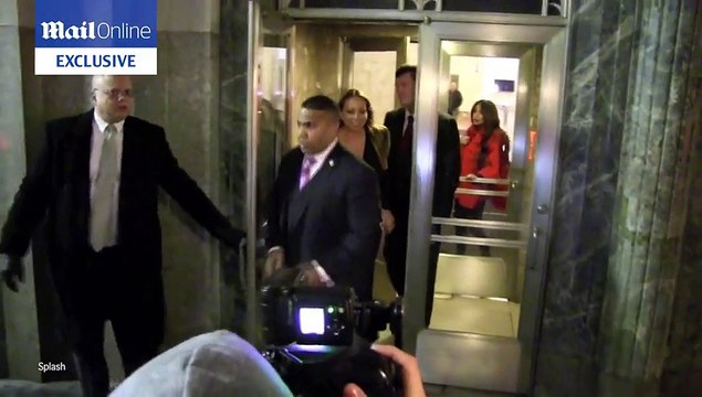 Mariah Carey and James Packer engaged after less than a year of dating