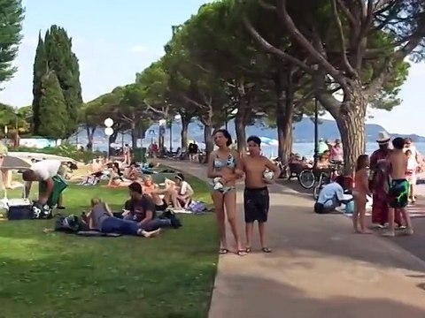 НЕОЖИДАННО. НА ПЛЯЖЕ