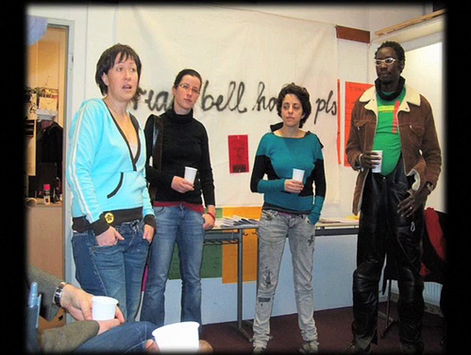 Mara Niang: Ausstellung Maiz "Never Raus" Linz 2009