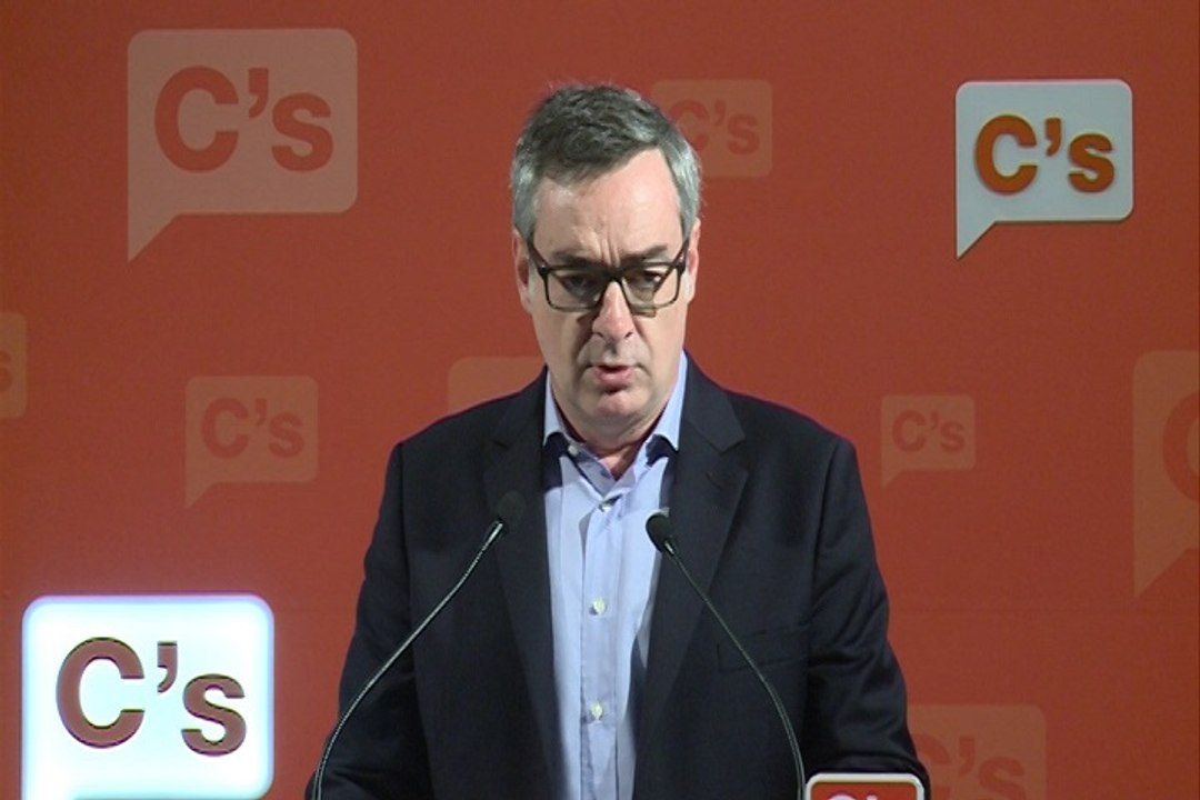 Ciudadanos considera que Rajoy "ha tirado la toalla"