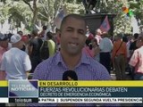 Venezolanos debaten el decreto de emergencia económica