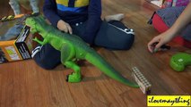 Dinosaur Toys: R/C T-Rex VS Triceratops Dinosaurs Unboxing & Playtime 2 of 2