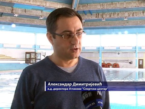 Raste temperatura na zatvorenim bazenima u Boru, 24. januar 2016. (RTV Bor)