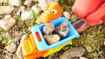 Nail Baba: Dinazor Tren çizgi film oyuncakları Dinazorlar piknikte Çocuklar için video
