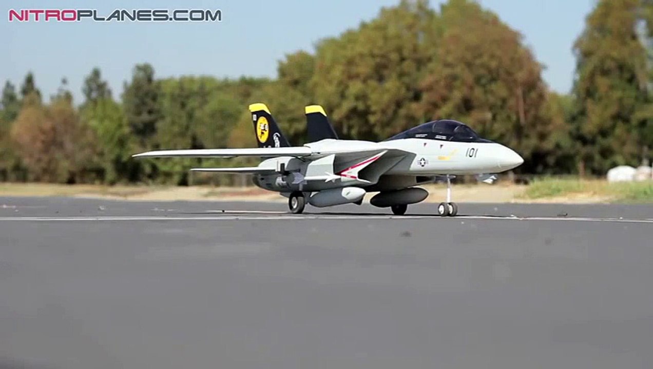 Art-Tech F-1Twin-Engine Brushless RC Jet with Sweepback Wings Review by Tony  Hobby And Fun