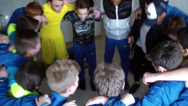 VESTIAIRE NANS-LES-PINS EQUIPE U15