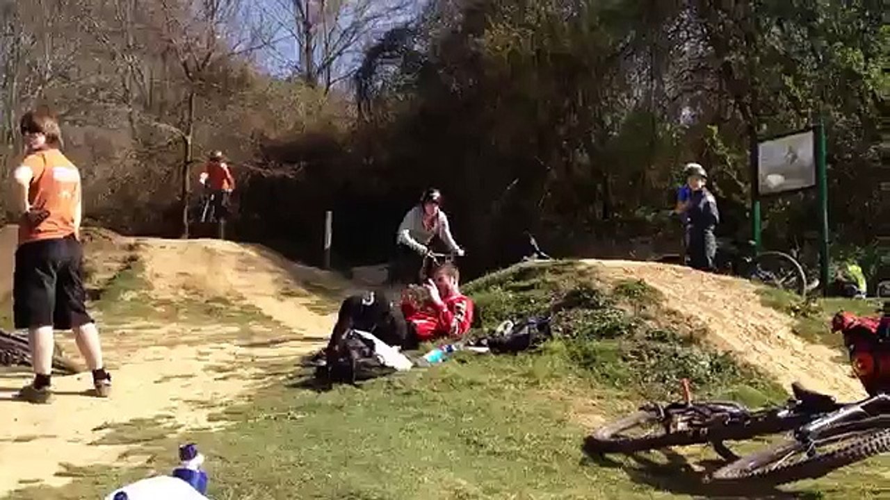 Dan Dirt Jump Manual
