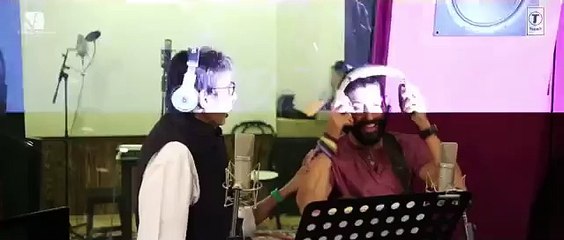 Friends Behind The Friendship Song - 'Atrangi Yaari' _ Amitabh Bachchan, Farhan Akhtar _ T-Series