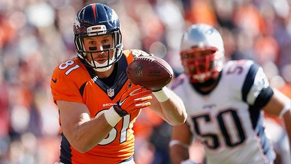 Manning connects with Daniels for second TD