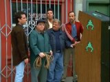 Seinfeld Extras - The Frogger Season 9