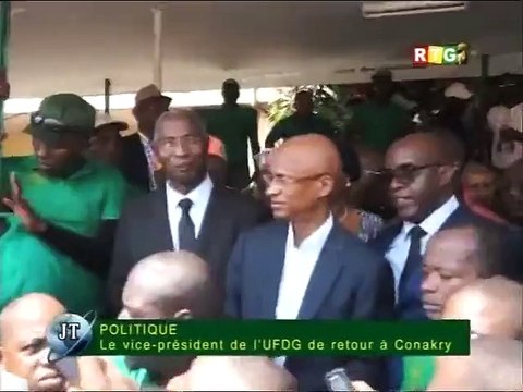 Retour triomphale de Bah Oury UFDG à Conakry reportage de la RTG
