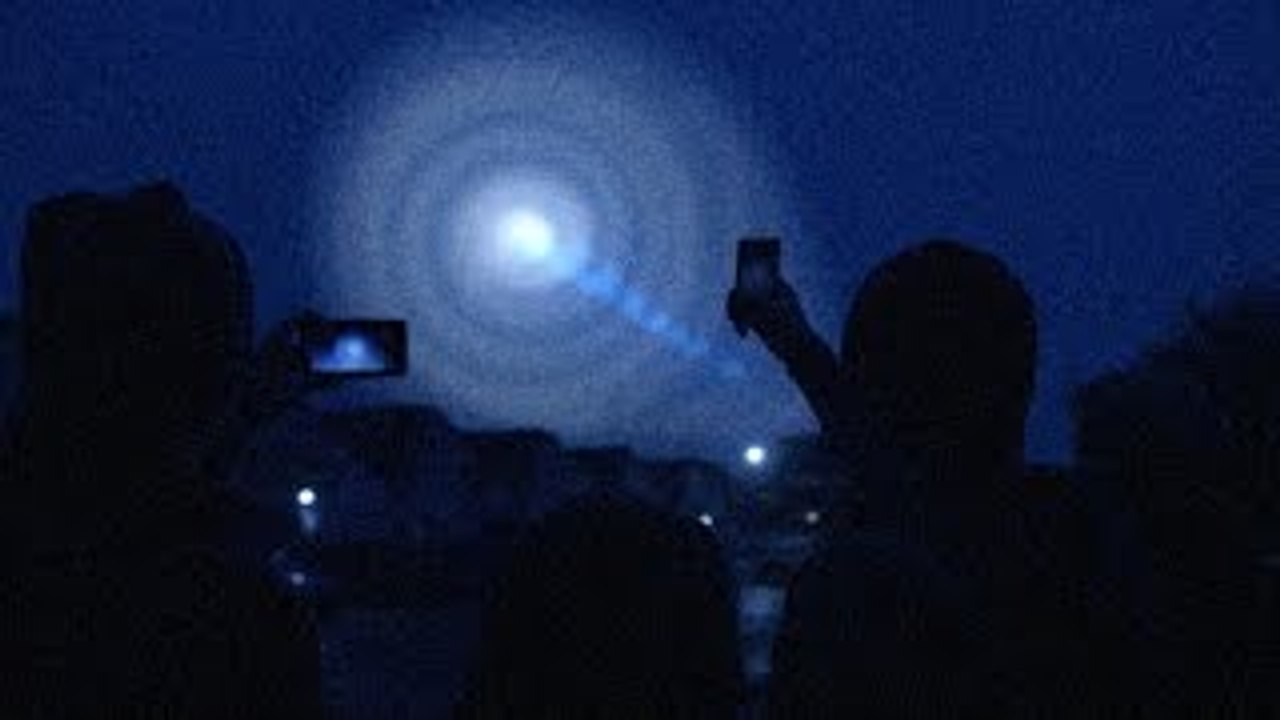 Wha Will Happen in 2016? Strange Sounds Increasing Worldwide! (PROPHETIC EVENTS)