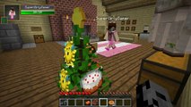 Minecraft: CHRISTMAS FURNITURE (GRAND CHAIR, WREATH, LIGHTS, TREE, & GIFTS) Mod Showcase