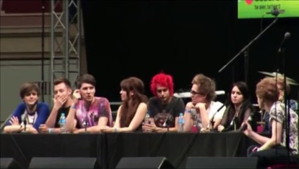 dan accidentally mentioning phil in sitc's livestream