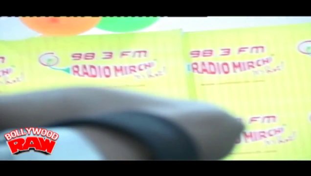 Shuddh Desi Romance Movie | Promotion @ Radio Mirchi | Sushant, Parineeti, Vaani