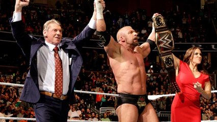 Triple H won the 2016 Royal Rumble Match -New WWE World Heavyweight Champion
