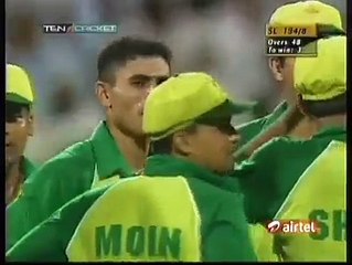 cricket abdul razzaq best bowling spell 2016