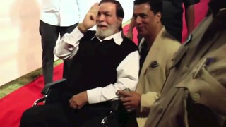 Meet Kader Khan ! Makes appearance after many years