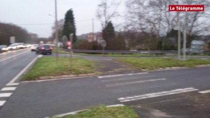 Agriculteurs en colère. 4 km de bouchon à Gestel (56)