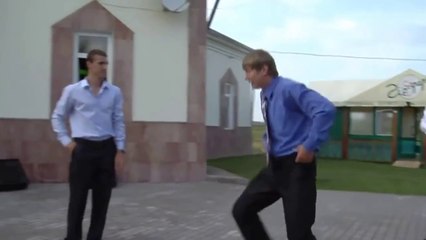 Супер танец от друга на свадьбе всех удивил. Свадебный конкурс танца.