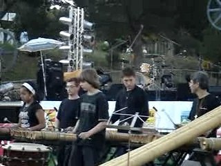 Etang D'Arts 2007 - Les pousses de bambou orchestra