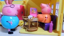 Свинка Пеппа. Мультфильм Роды мамы свинки. Peppa Pig. Игрушки для детей.