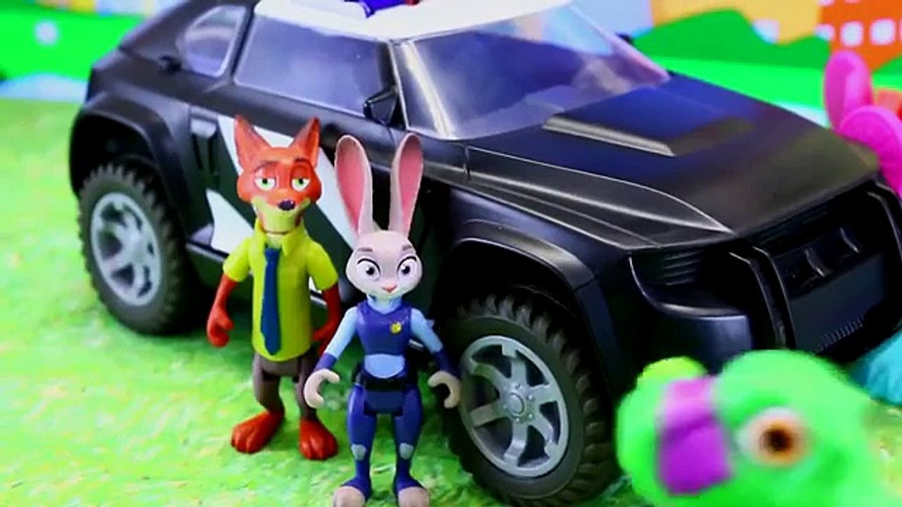 Zootopia Movie Toys Judy Hopps & Nick Catch Dinosaur in Jail with Police Car DisneyCarToys (FULL HD)