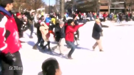 Washington : les habitants s'amusent de la neige