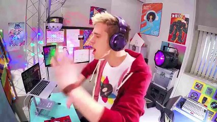 Make It Pop | Caleb Selfie | Nick