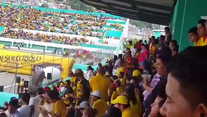 Hinchada tuvo su partido aparte ante E. Petrolero (News World)