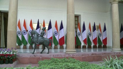 Achat de Rafale: Inde et France signent un accord