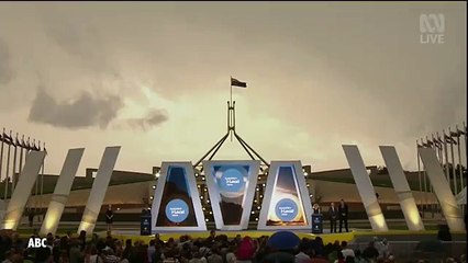 Bad weather makes for a dramatic Australian of the Year awards _ Daily Mail Online