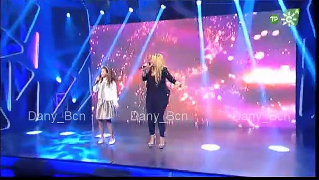 La Húngara y Verónica Déjame Volar (Menuda Noche 2016)