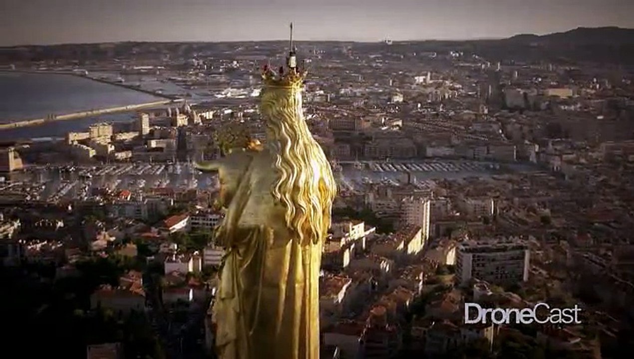 La bonne Mére en drône