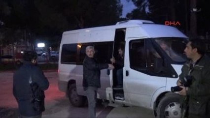 Adana Işid'e Katılmak İsteyen 4 Kişi Lüks Otelde Yakalandı