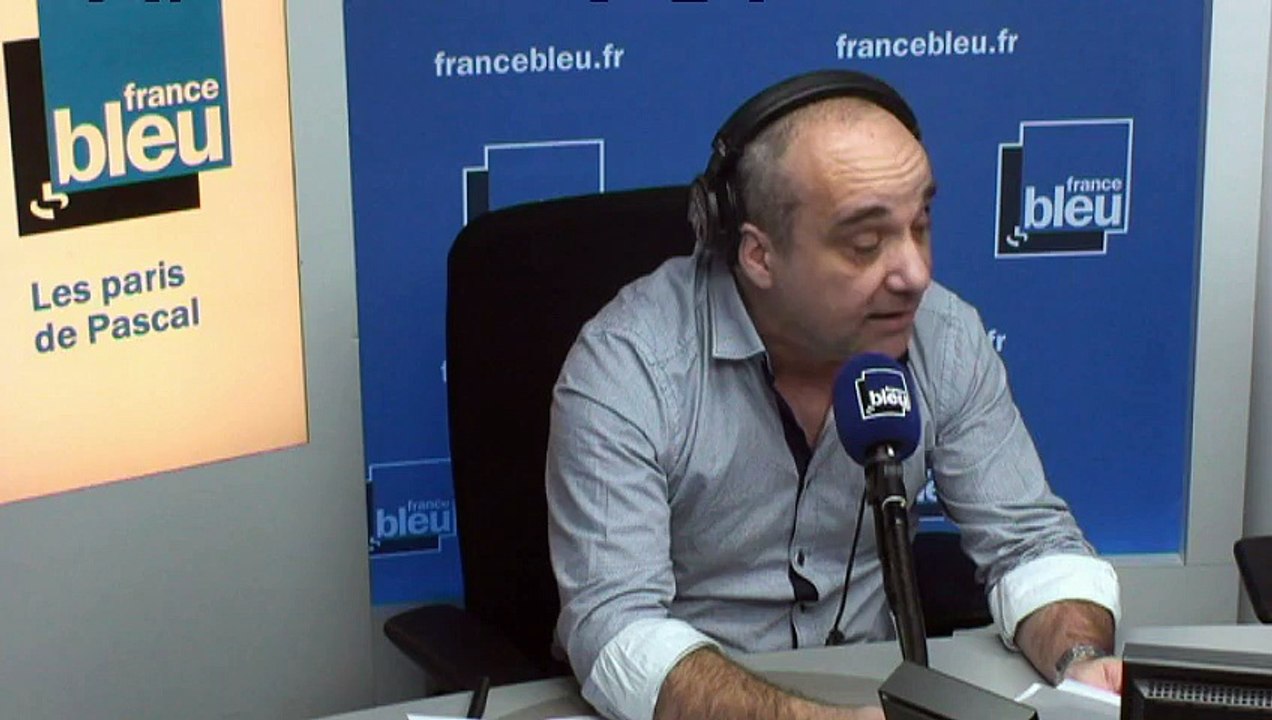 "Sarkozy son livre on dirait la chanson de Céline Dion : Pour que tu m'aimes encore"