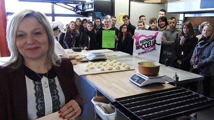 VESOUL : LES APPRENTIS EN COMMERCE MOBILISES POUR LES 30 ANS DU BAC PRO